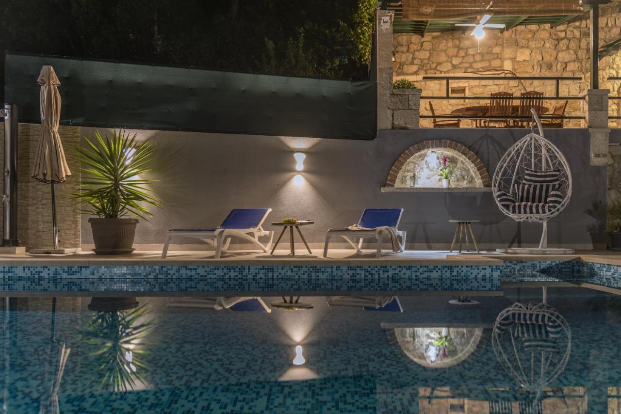 Divna Villa