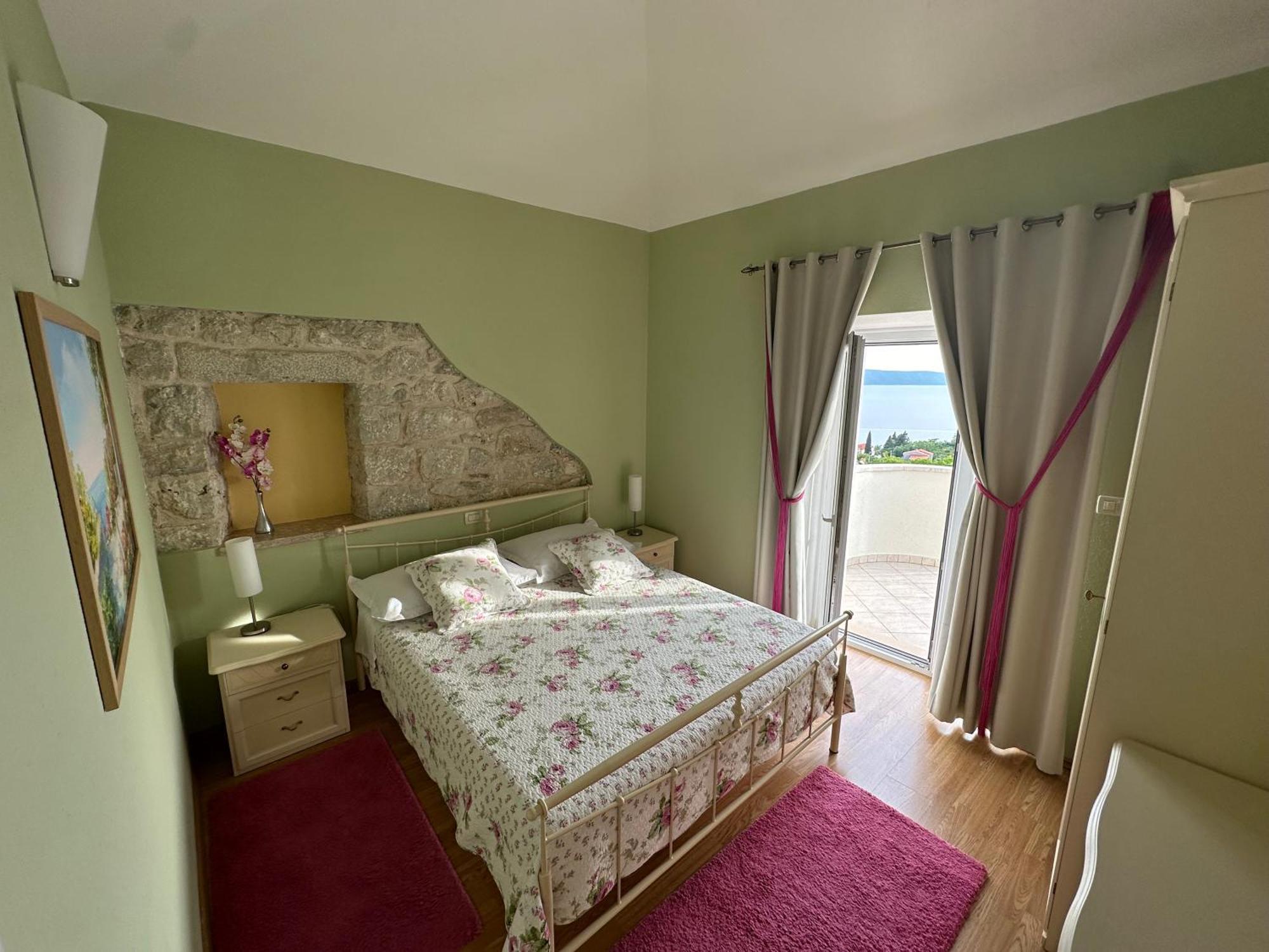 Divna Villa